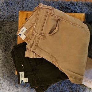 2 pair Old Navy Rockstar Super Skinny colored jeans